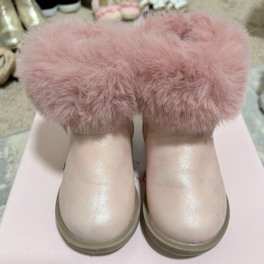 Nanette Lepore girls boots with fur